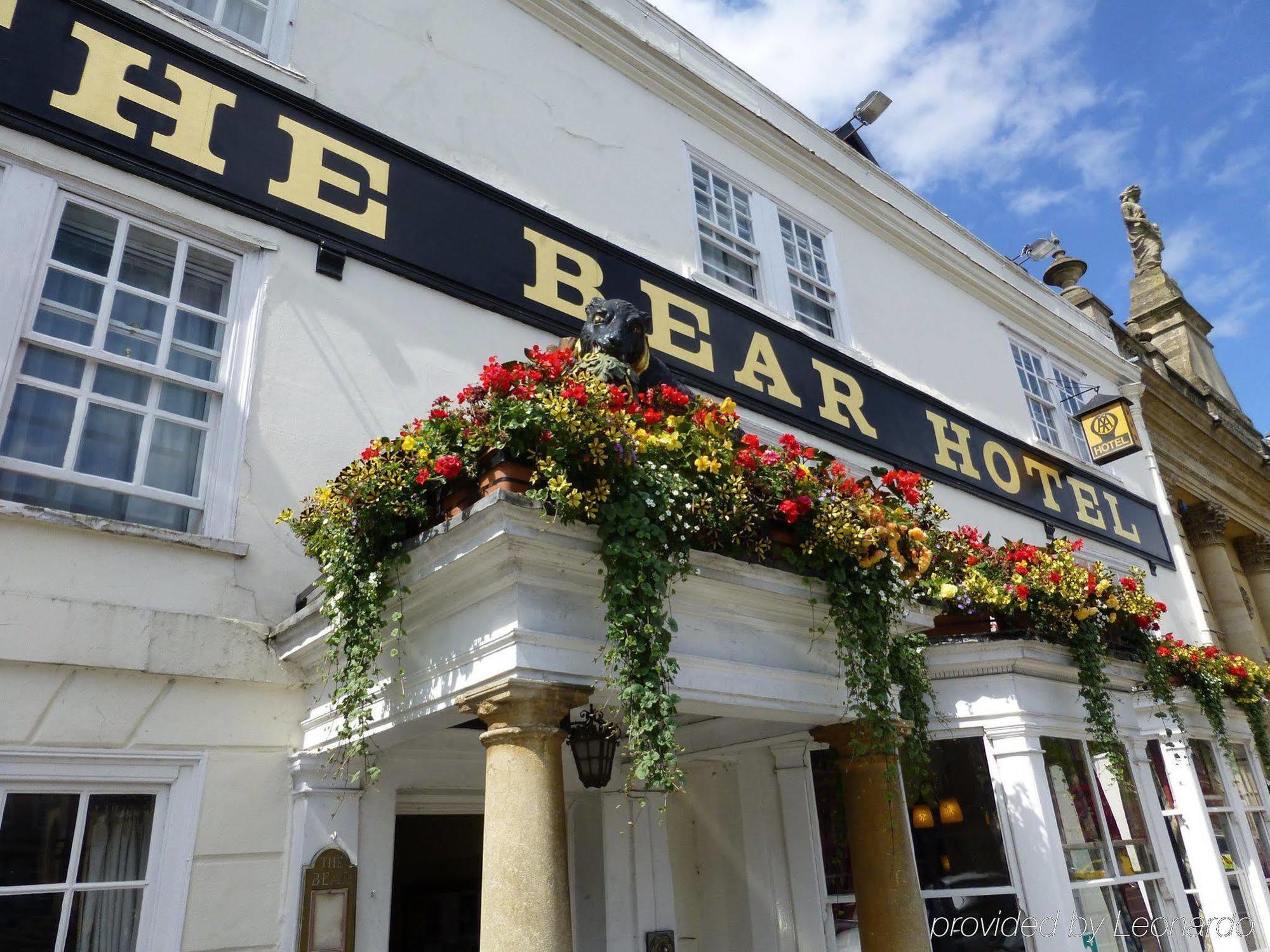 The Bear Hotel 데비지스 외부 사진